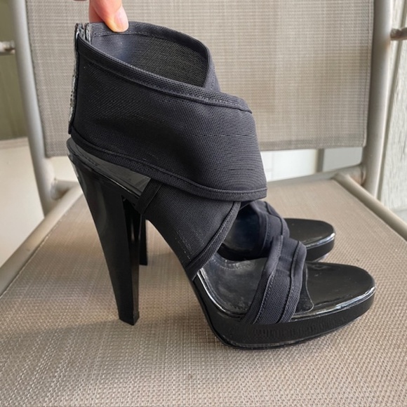 Burberry Black Ankle Wrap Heels Mesh EUC - Picture 2 of 13